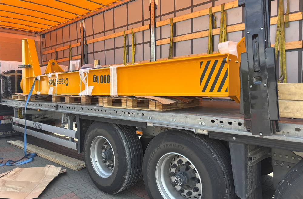 BETA 200 Crane Ready to Head to the Client!