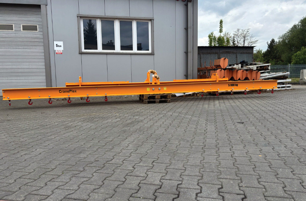 Ready to Hit the Road: Two Solid Lifting Beams on Their Way!